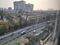 Window view, traffic noise only audible when laundry door open.