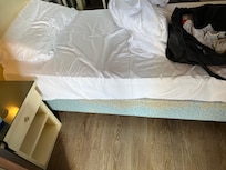 Einzelzimmer Matraze unbequem