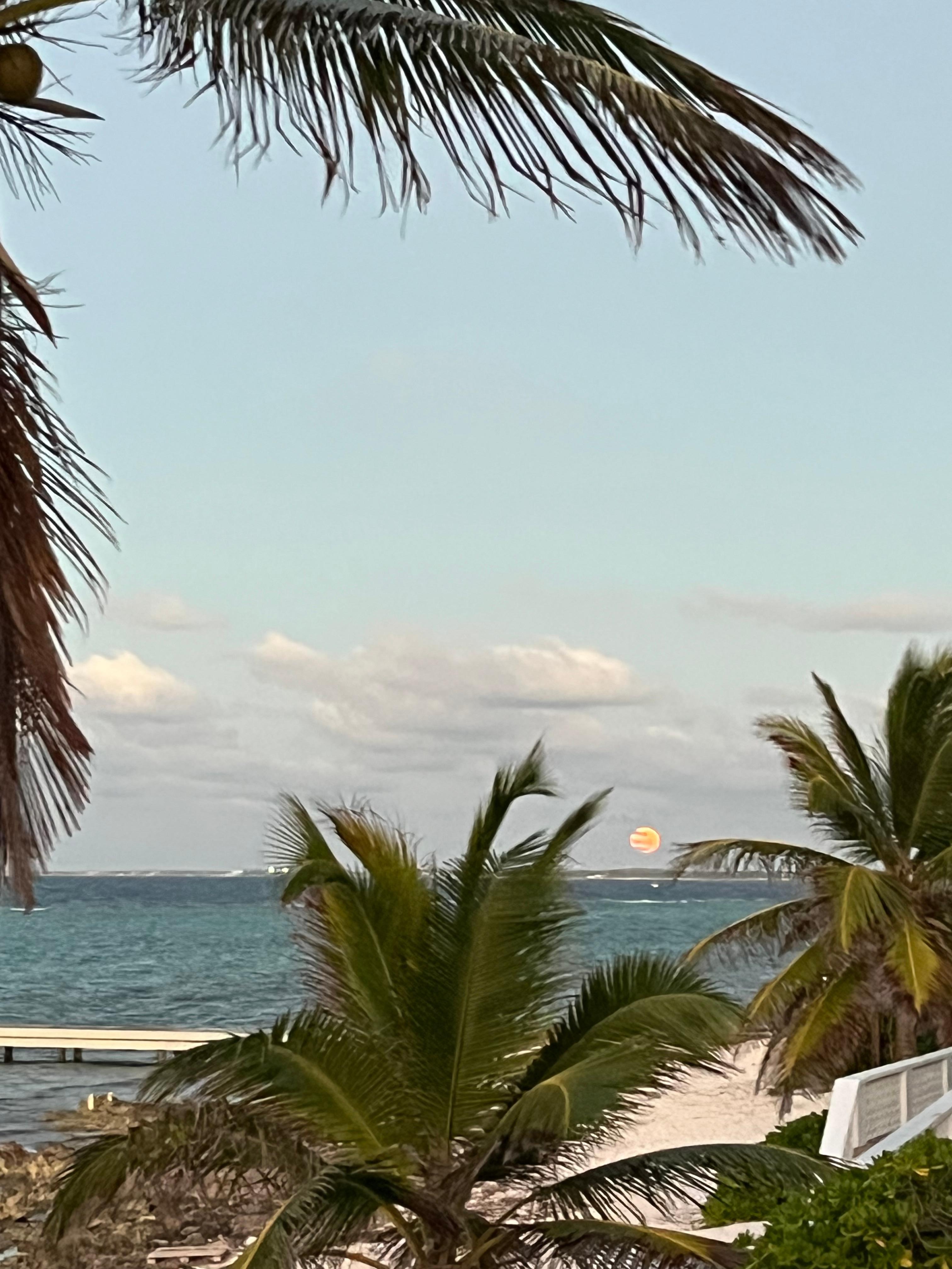 Moonrise from the gorgeous and well–appointed beachfront.