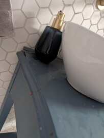 Bathroom vanity