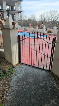 Condition of the pool
