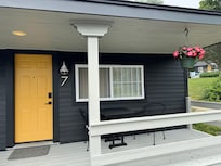 Adorable sea color scheme