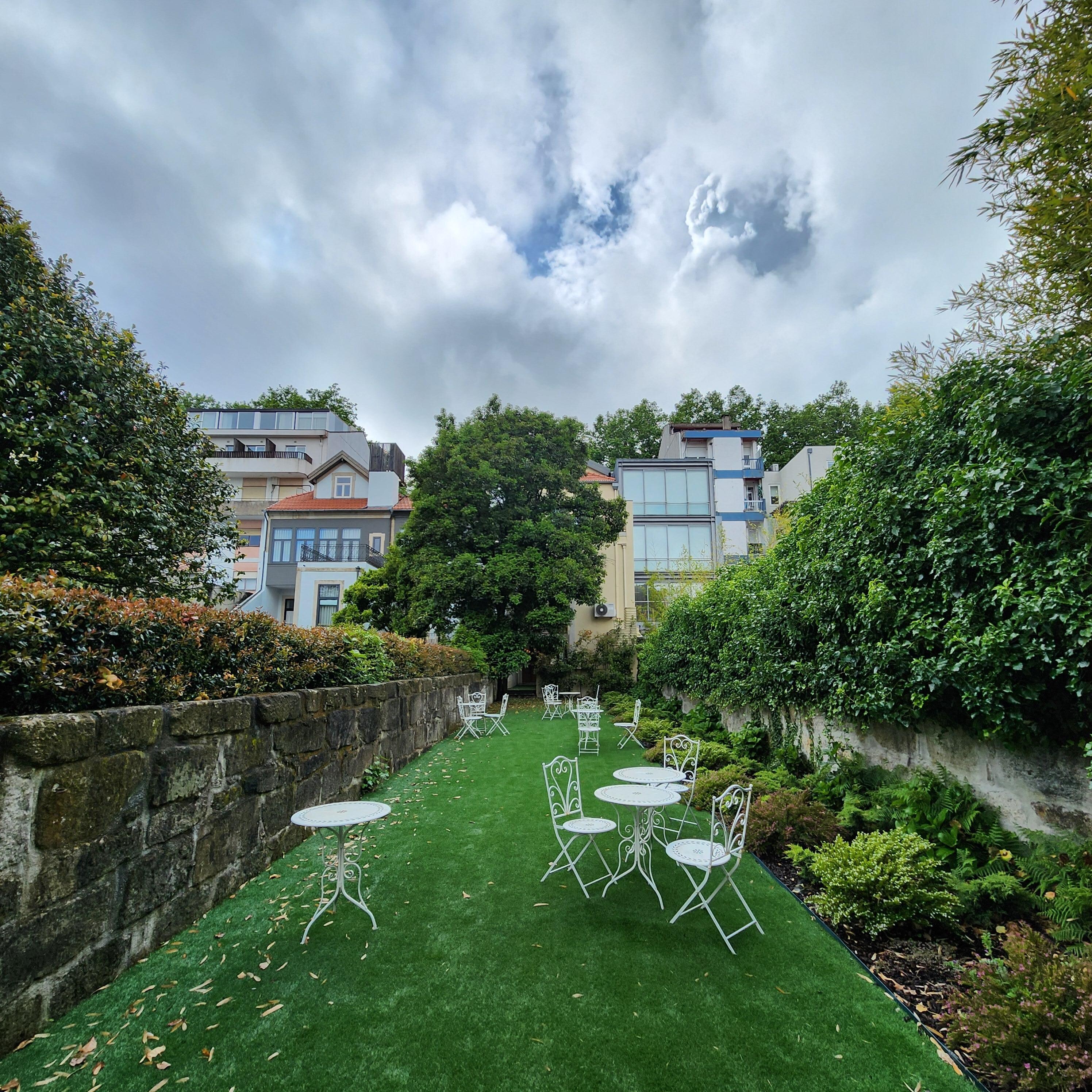 Looking back the apartment from the garden