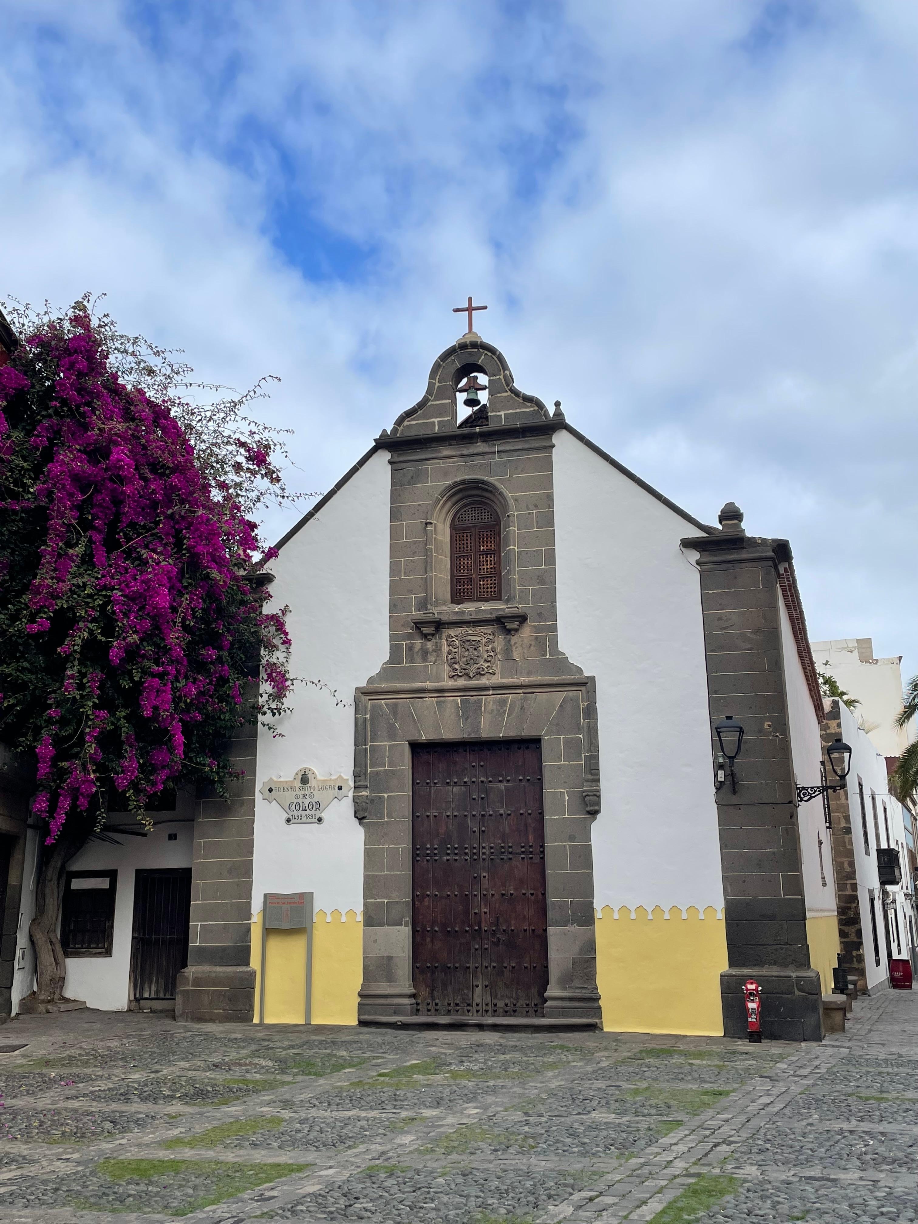 Many local churches, lots of history close by. 