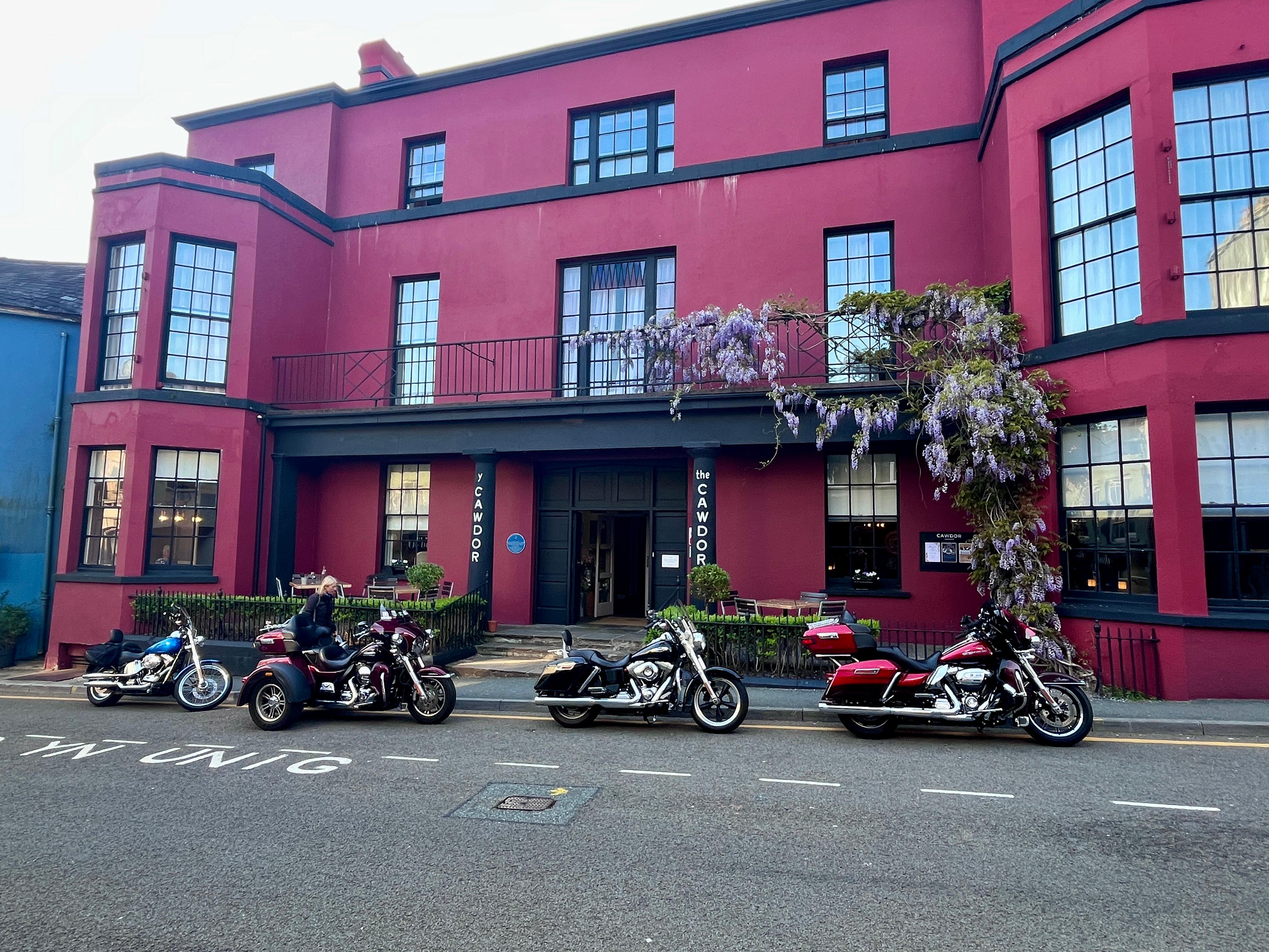 Unloading the Harleys!