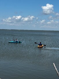 Kayaks available and direct access