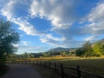 Wonderland lake, a 5 minute walk