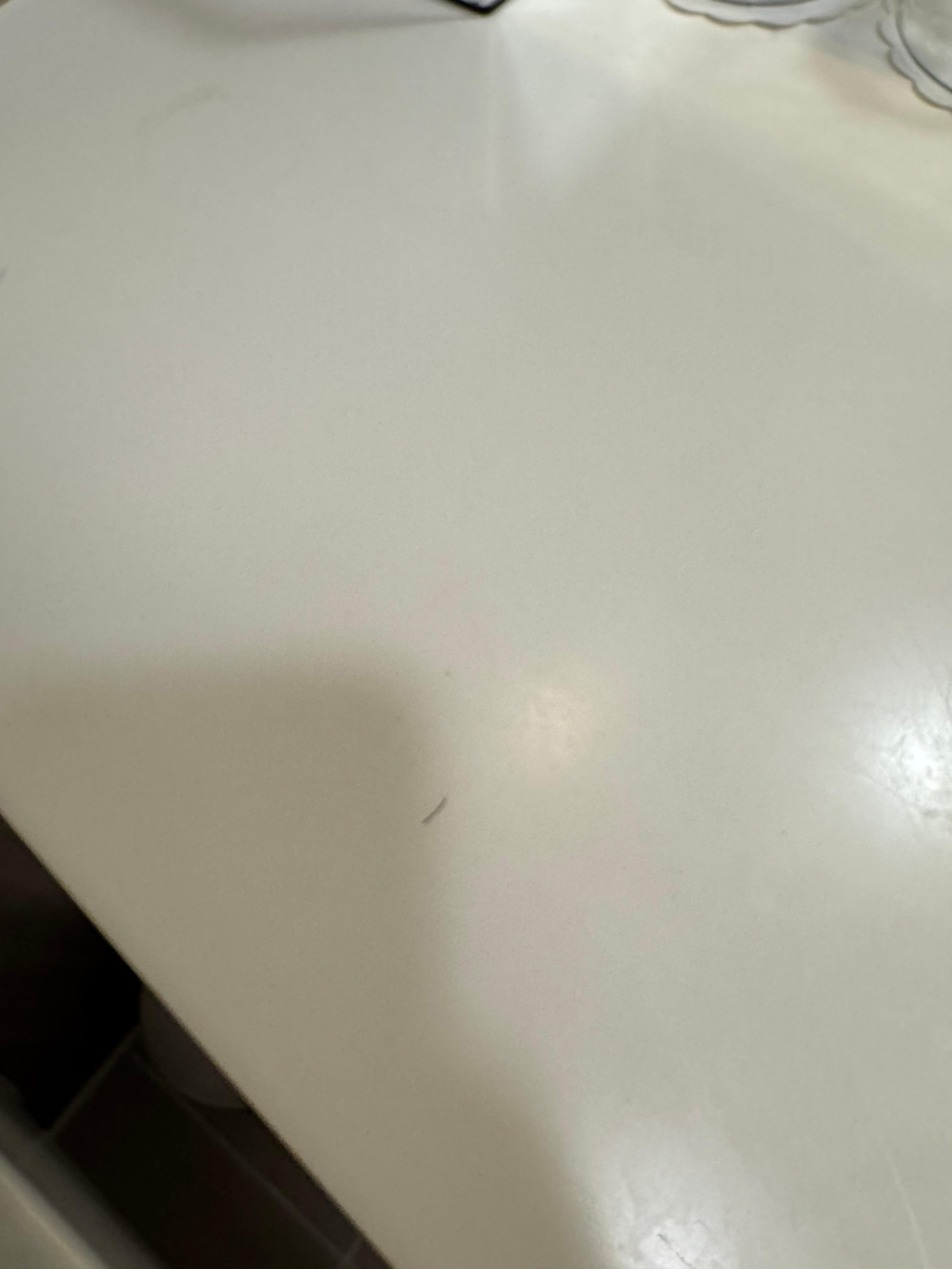 Hairs at washand basin 