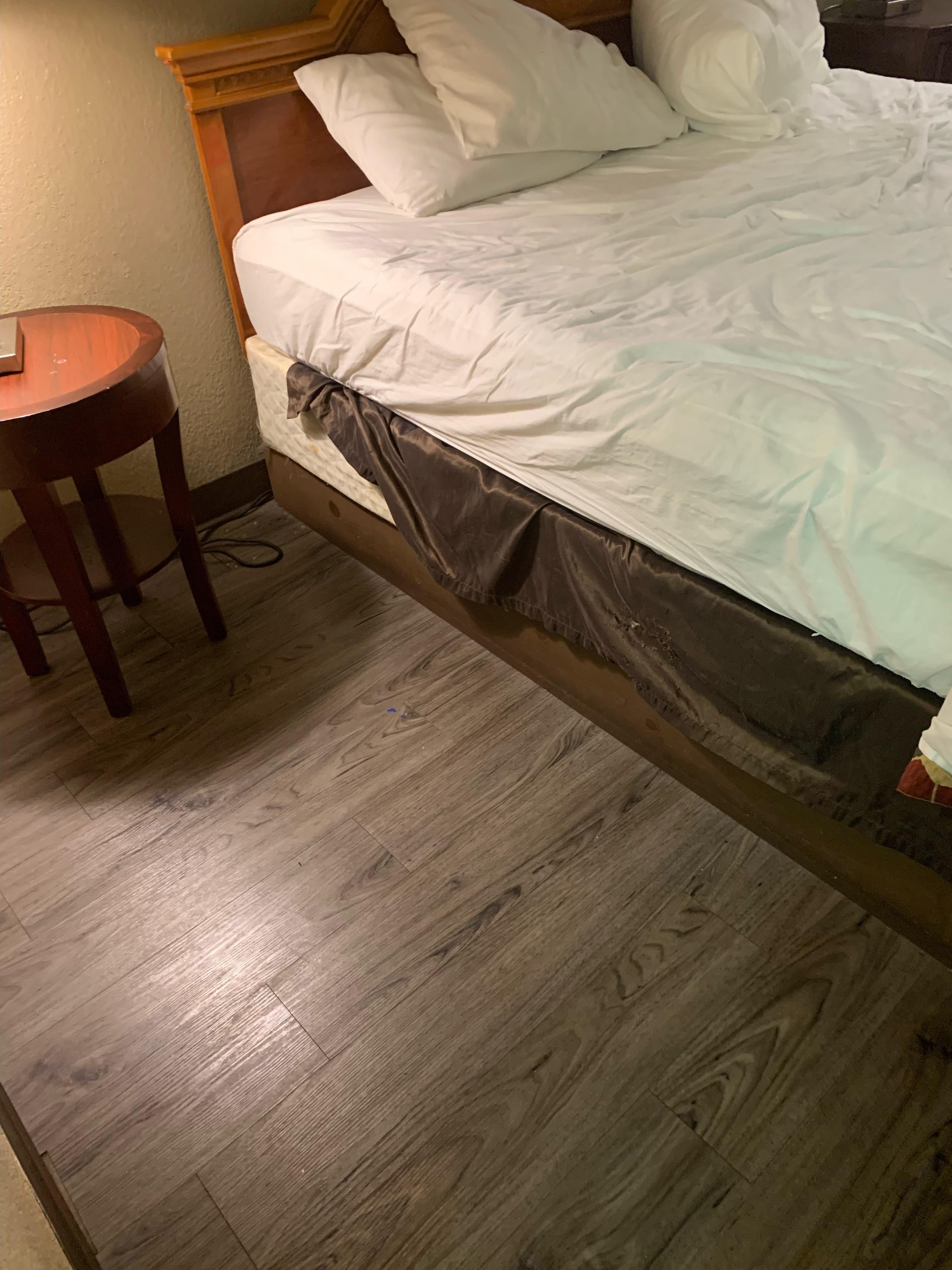 Pulled back the comforter and this is how the bed was. 