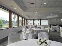 Dine-In Area