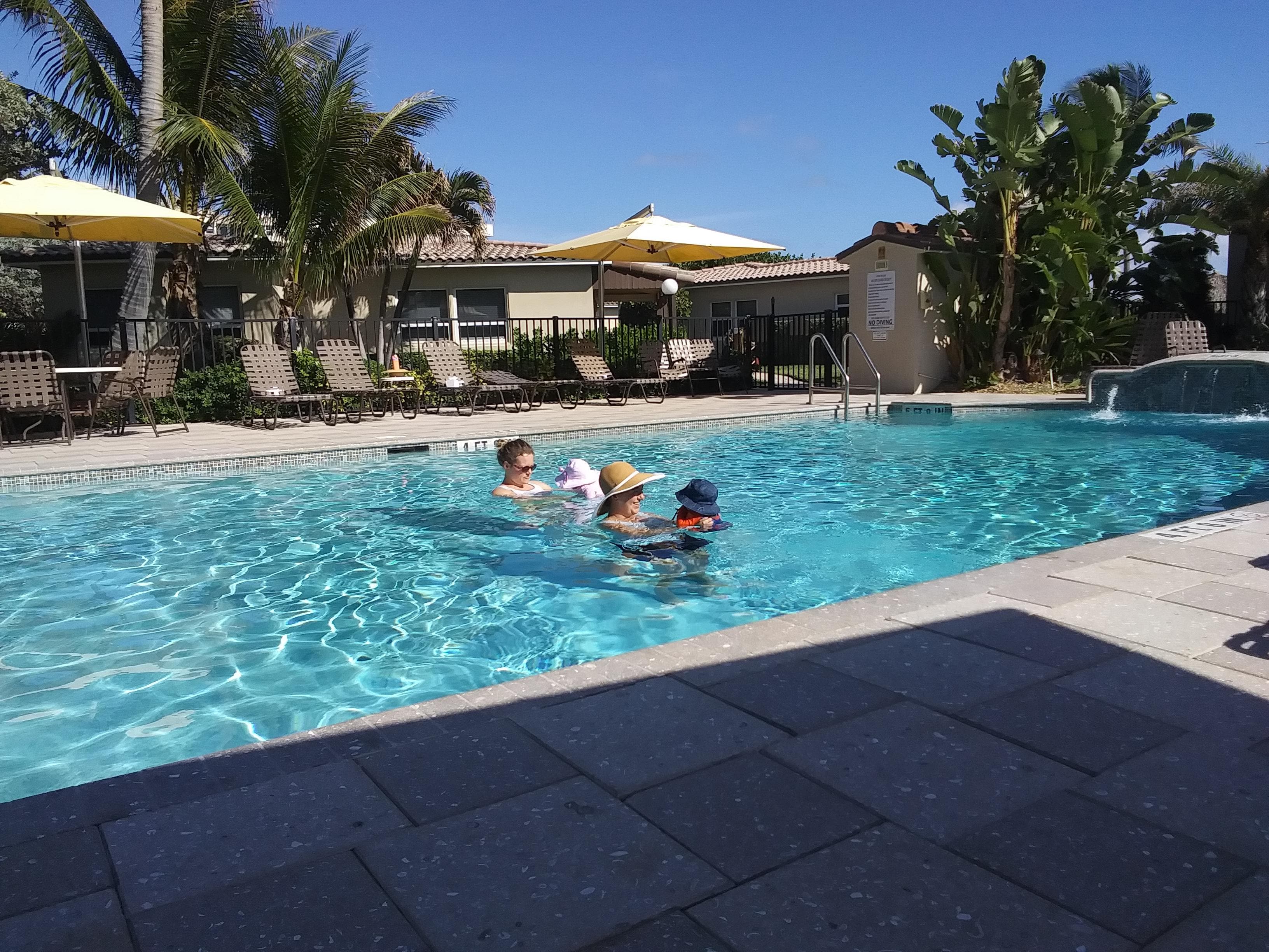 The pool was an absolute delight. Clean and warm too!