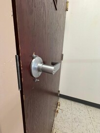 Screws sticking out poking my hand when I went to turn the handle.