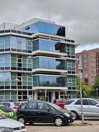 Diamond Capsule Hotel outside view