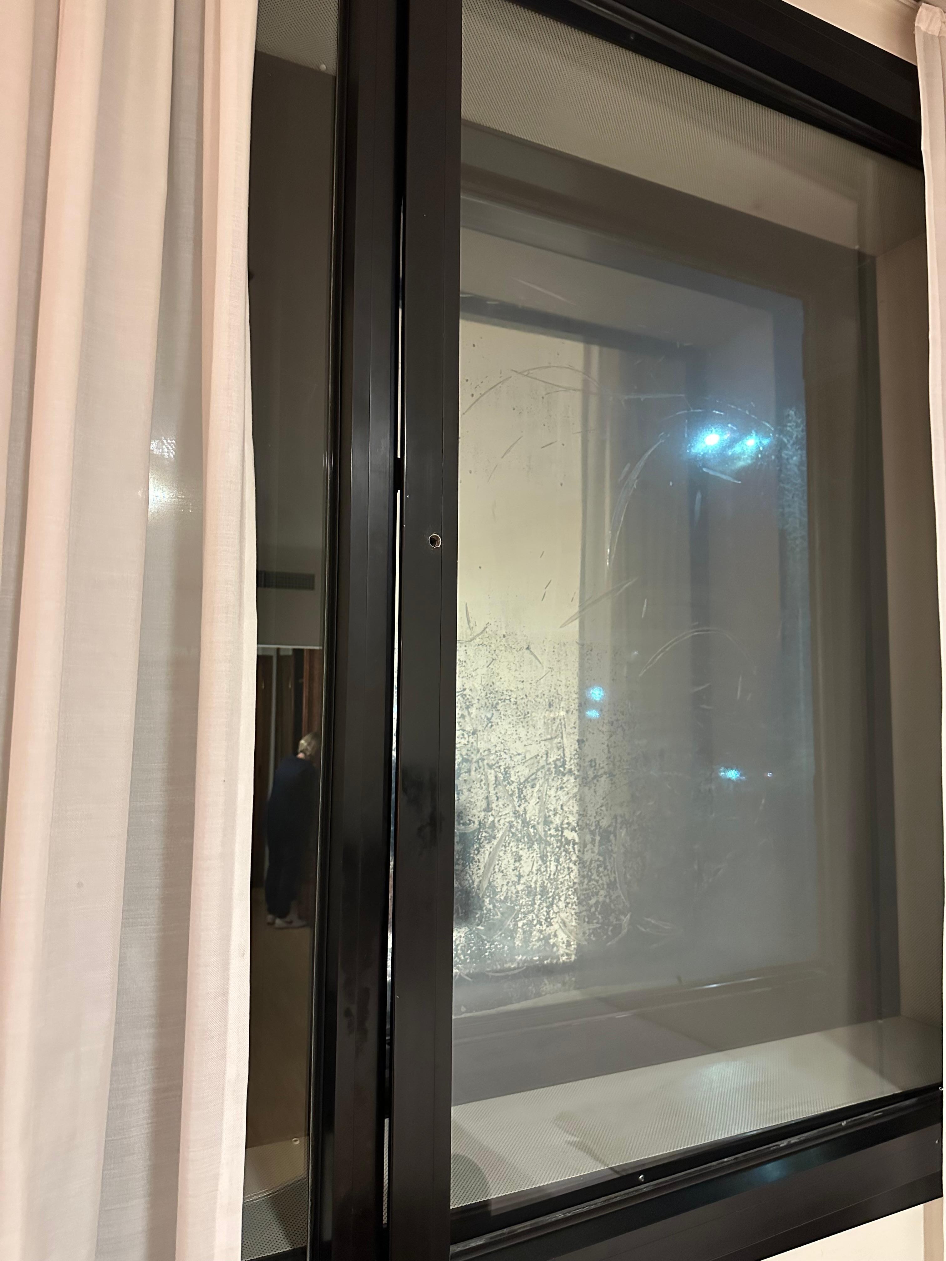 Porta finestra rotta