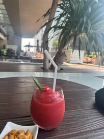 Sehr leckere Cocktails an der Poolbar