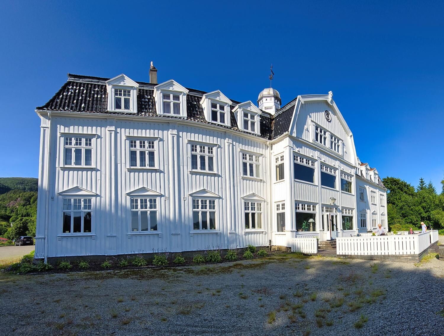 Hotel front.