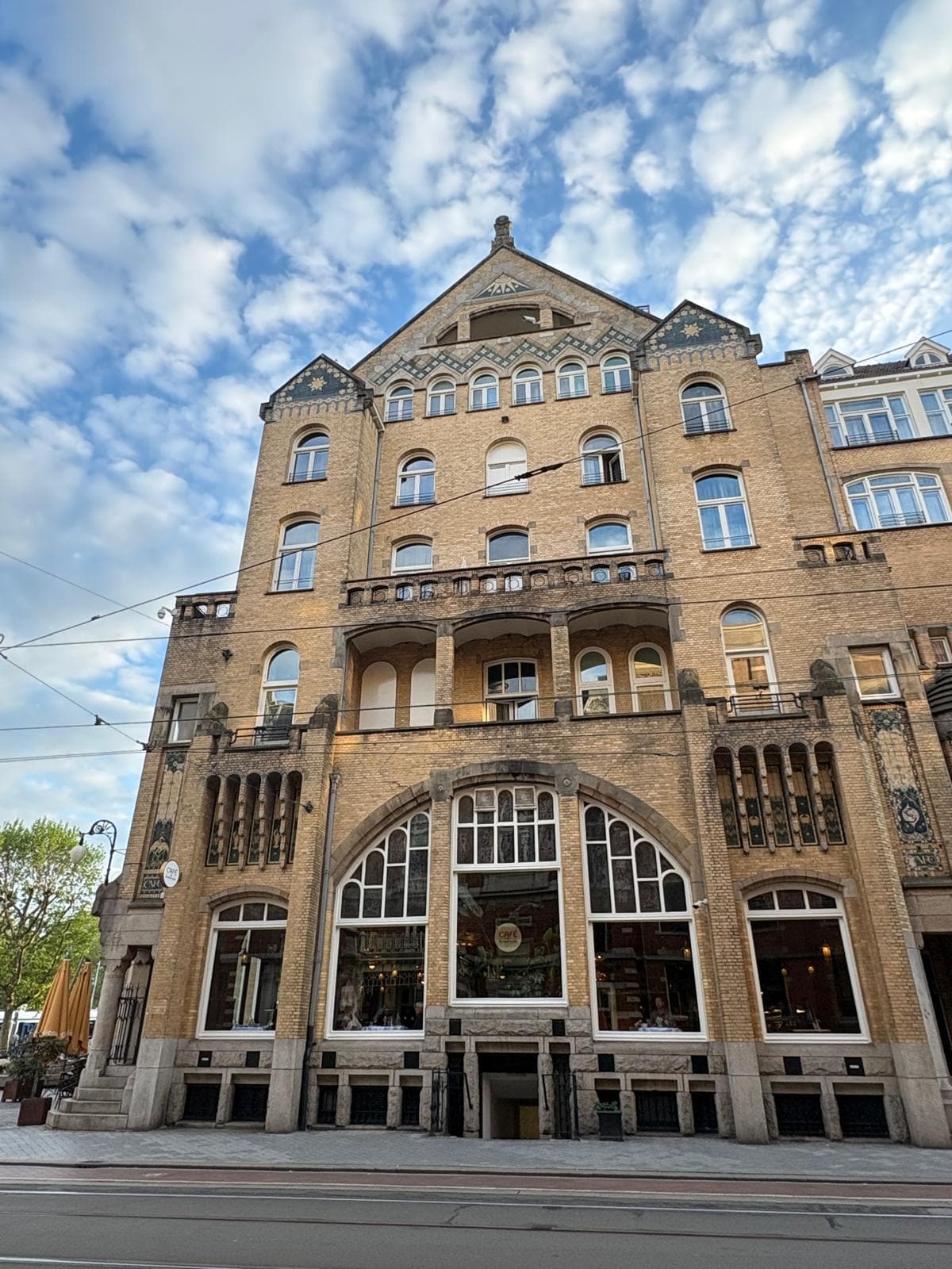 One facade of the hotel