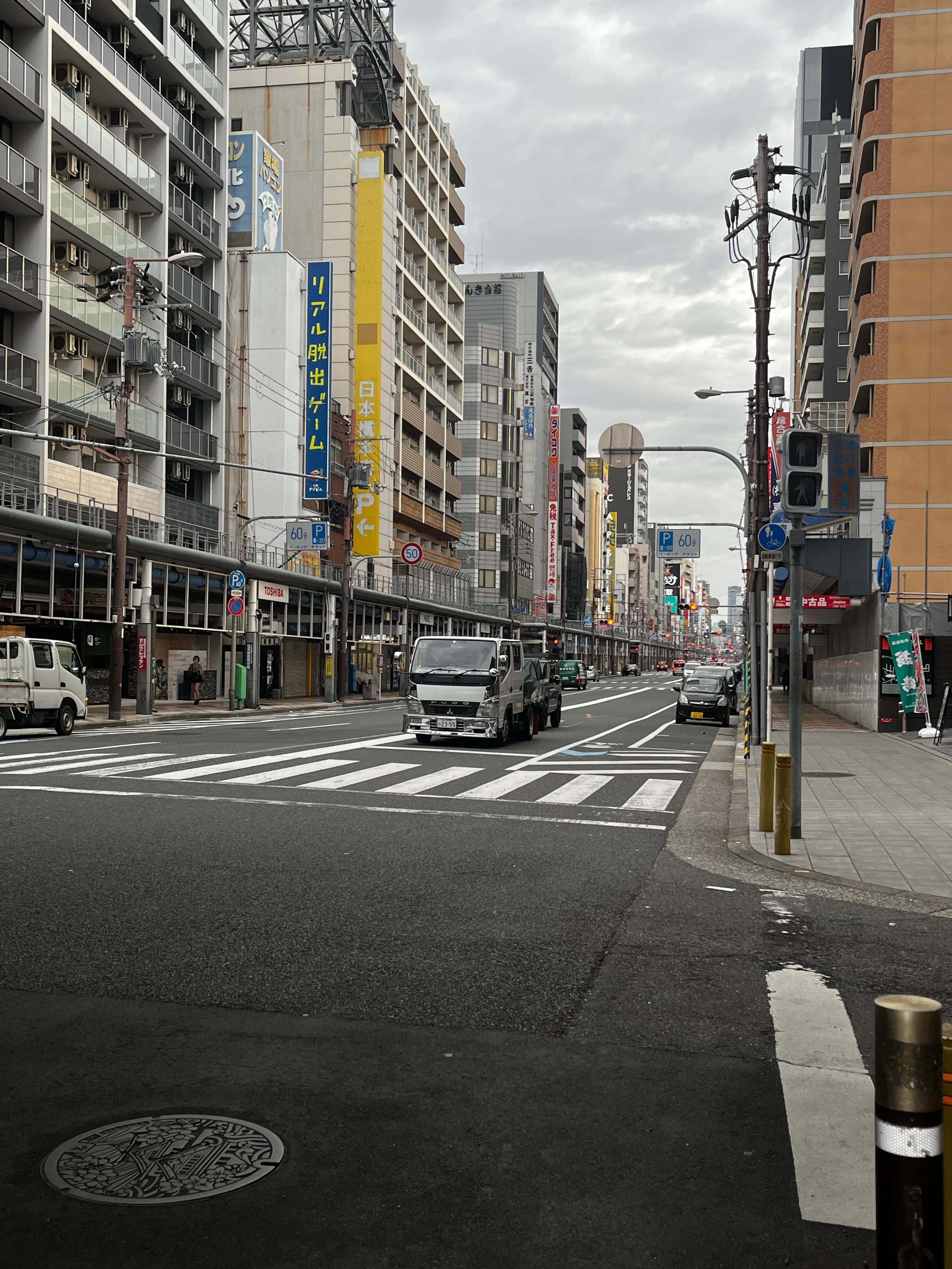 酒店附近街道