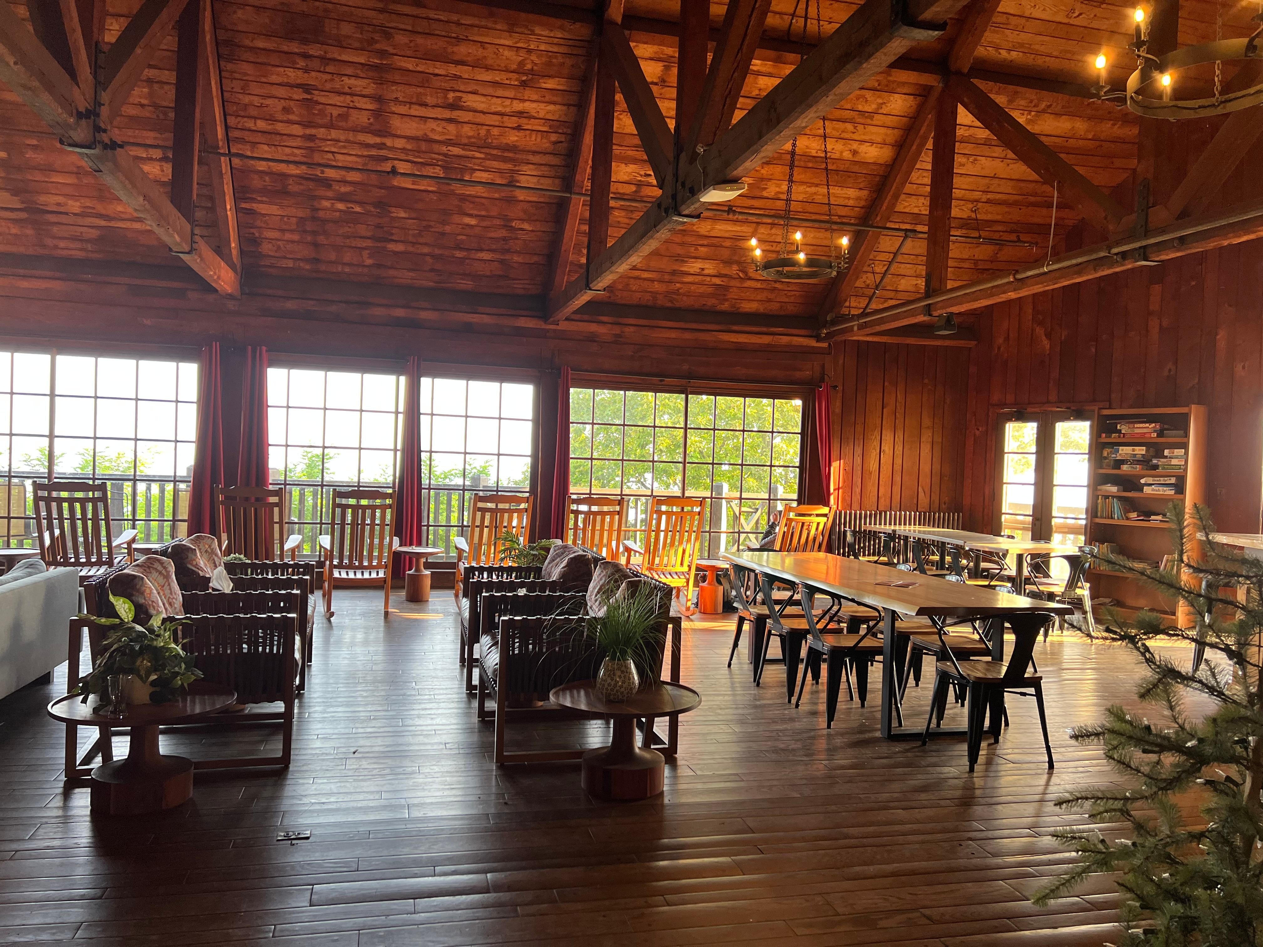 Lodge common room 
