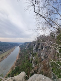 Blick von der Bastei auf die Elbe