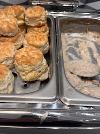 Gravy never showed up and got a rude reply -"have some patience" when we asked after 40 min of waiting.