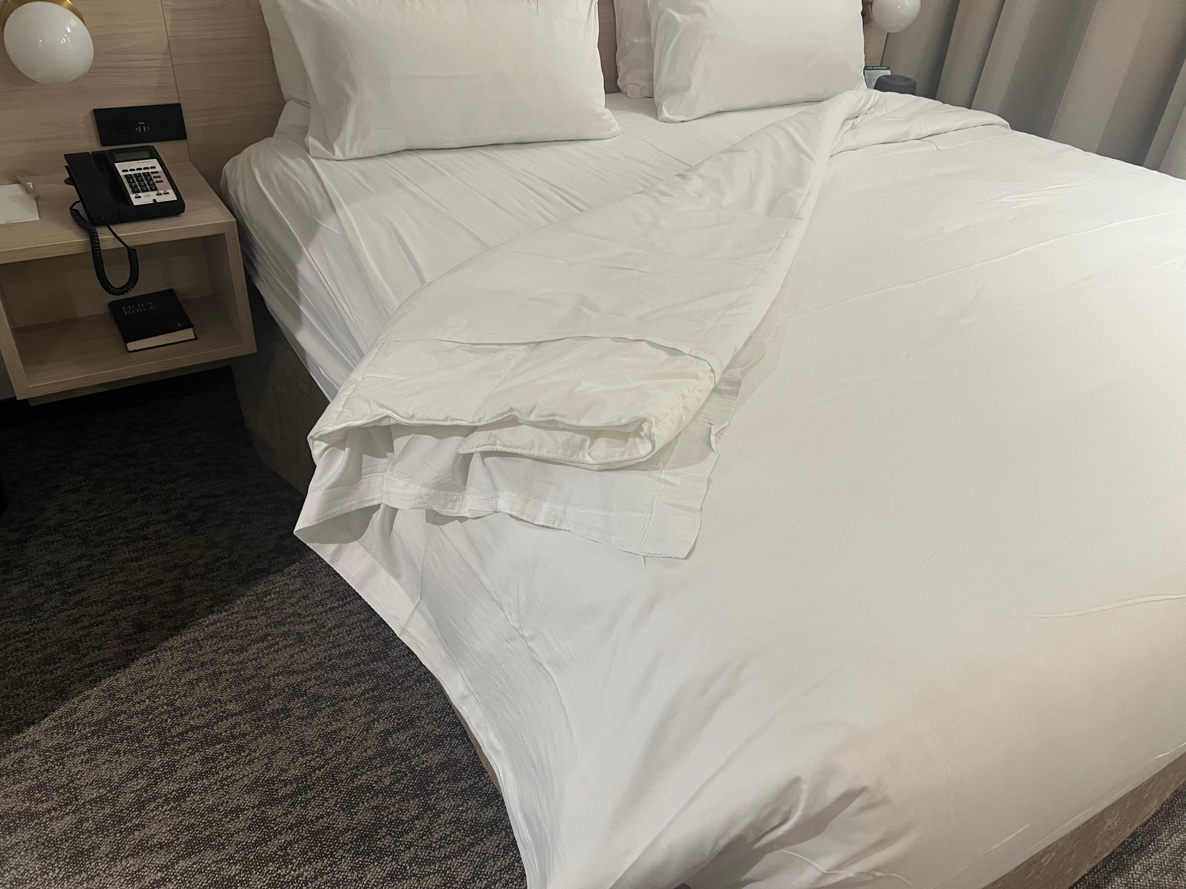 This is how bedding liner were applied on blanket…