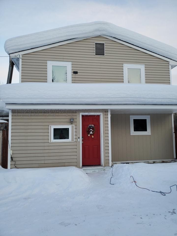 Arrived to a beautiful snow covered house! 