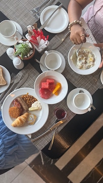 Thanks to the chefs who exceeded expectations.