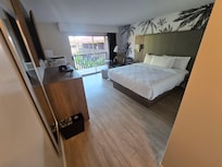 Loved the room very clean and peaceful