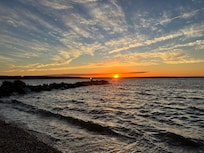 Sunset at Heads beach