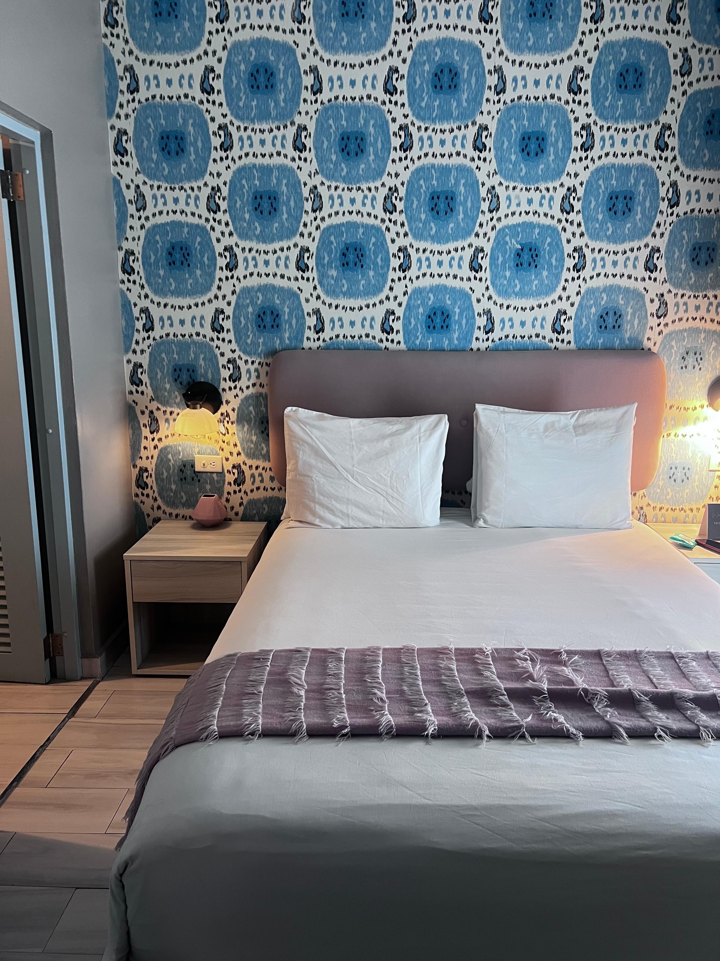 Queen Bed