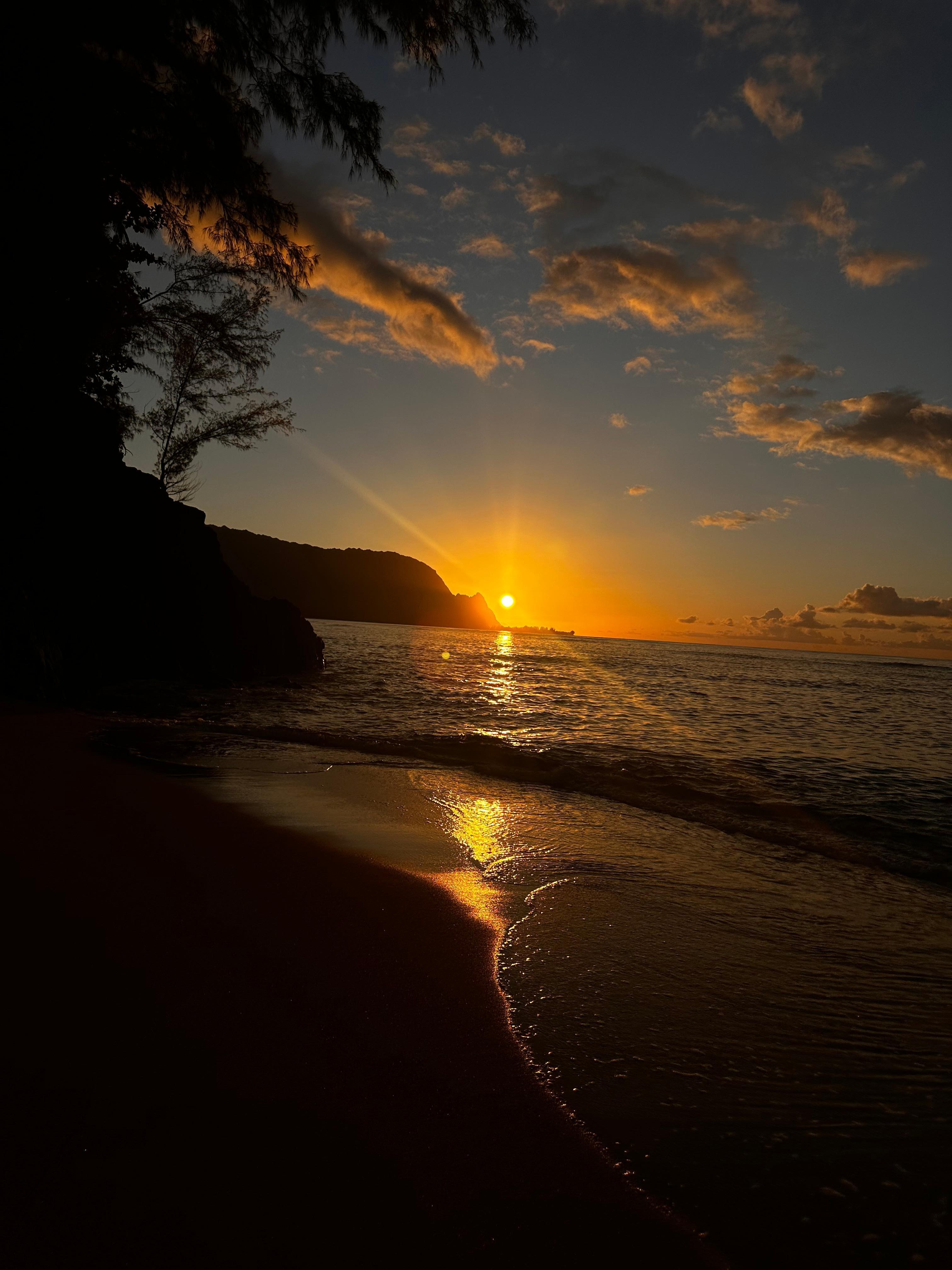 Sunset at hideaway beach 