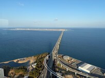 朝食のレストランからの関空方面の眺め