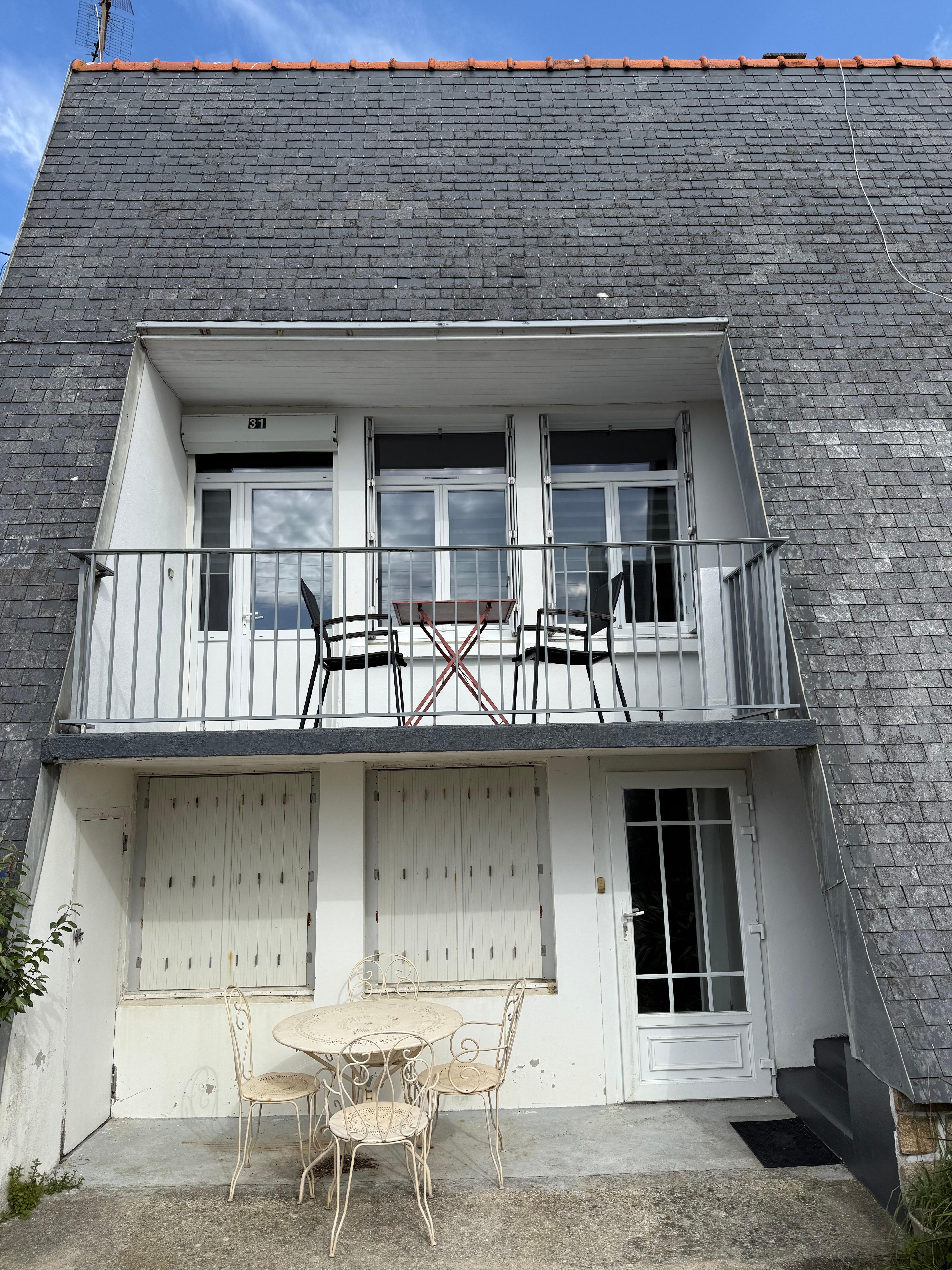 In der oberen Etage ist die Wohnung 