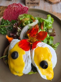 셰프가 아침식사 내 놓은 ㅅㄷ폐샬 메뉴 매우 좋았 씀