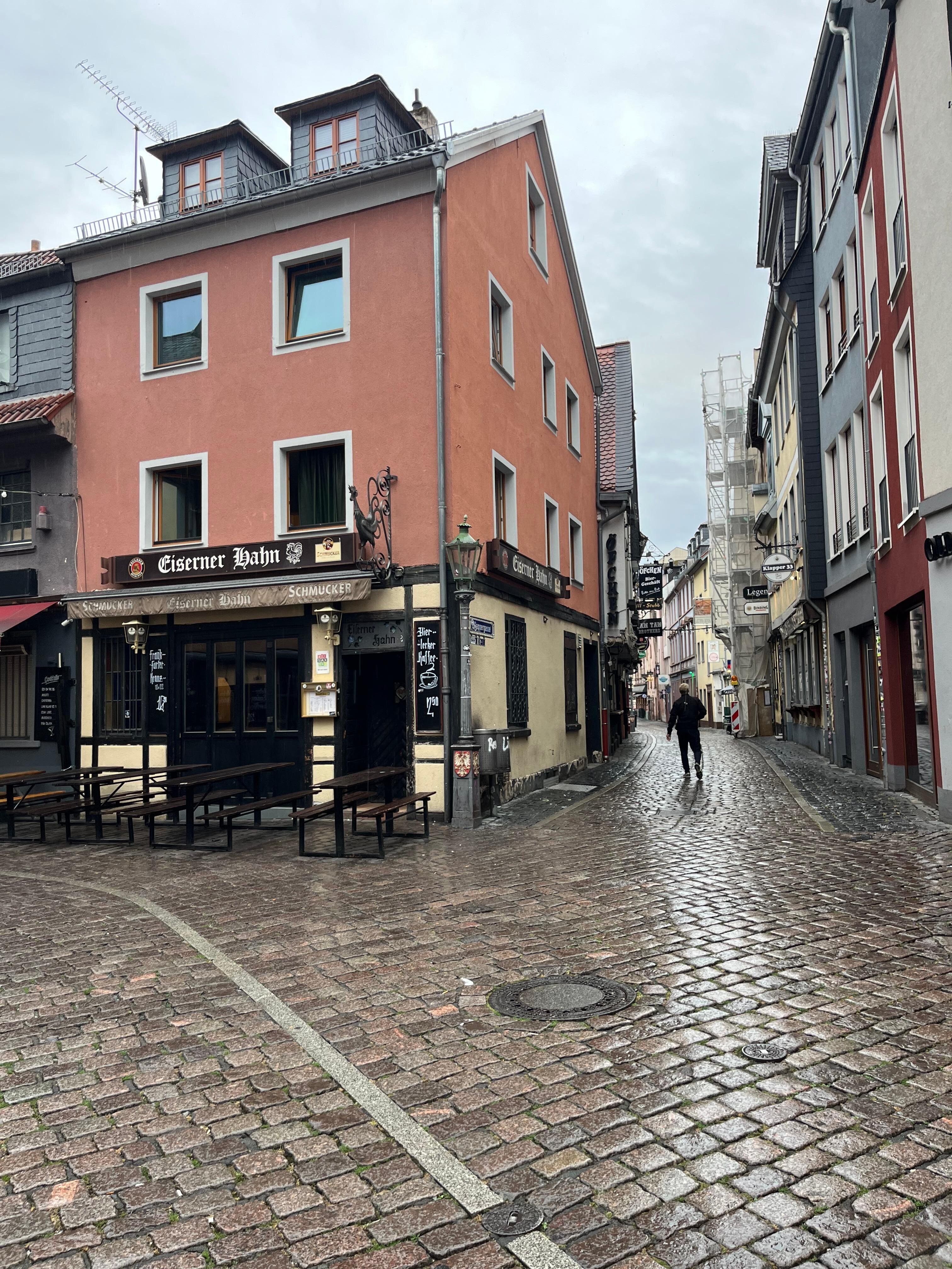 Across the street is the entire Apfelwien district - amazing location. You cannot get a better location 
