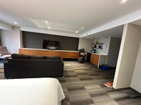 Large room with lots of space, lots of storage