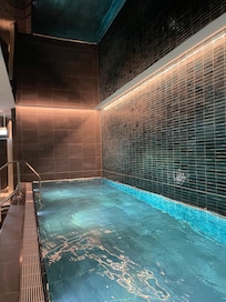 Piscine couverte avec réservation indispensable