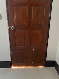 Door with hole and doesn’t seal. Allows insects and mosquitoes to enter