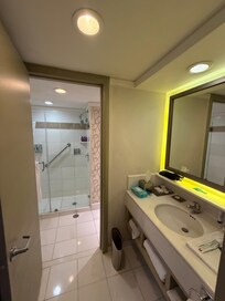 Clean and roomy bathroom.