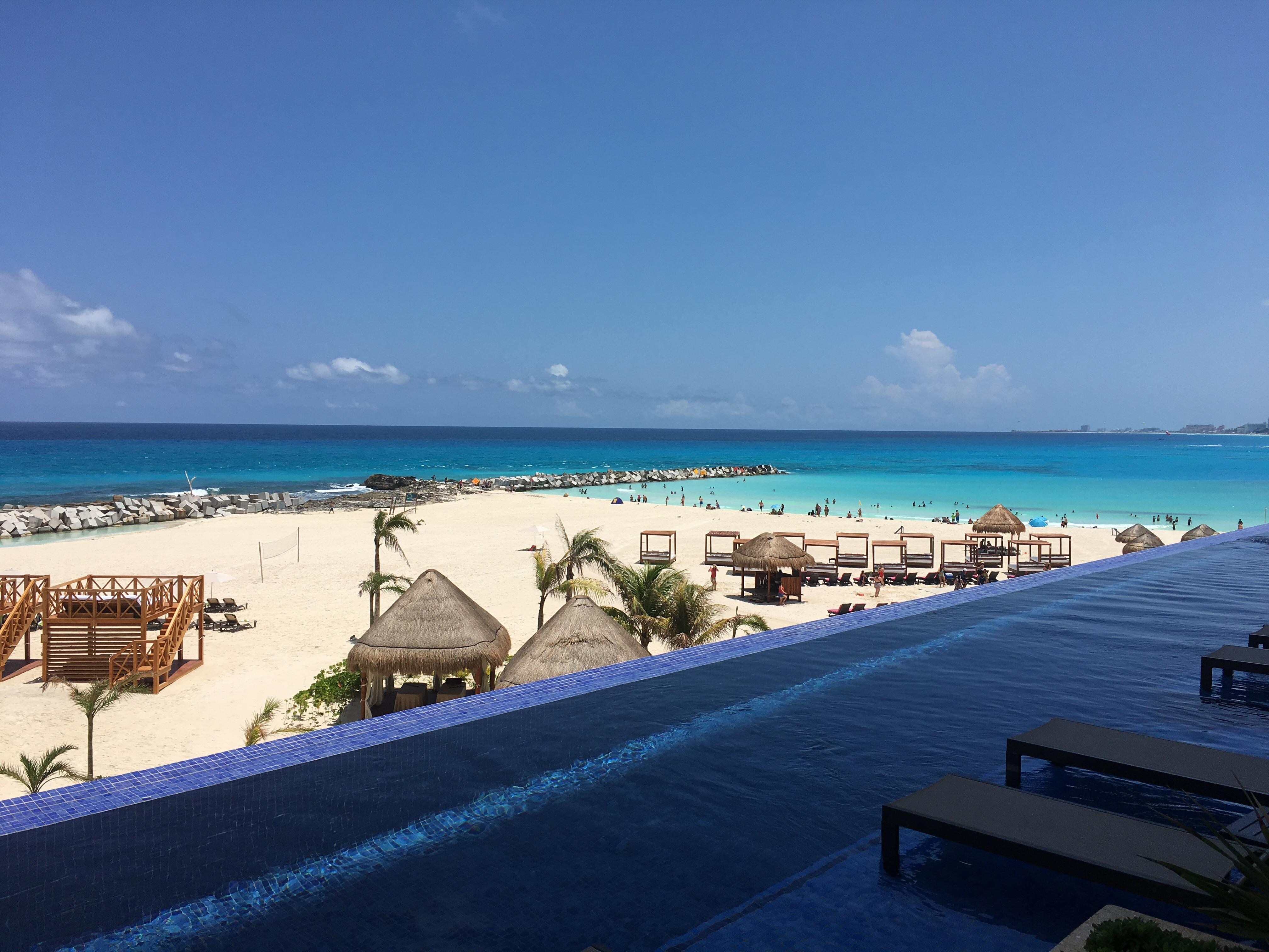 Sky pool