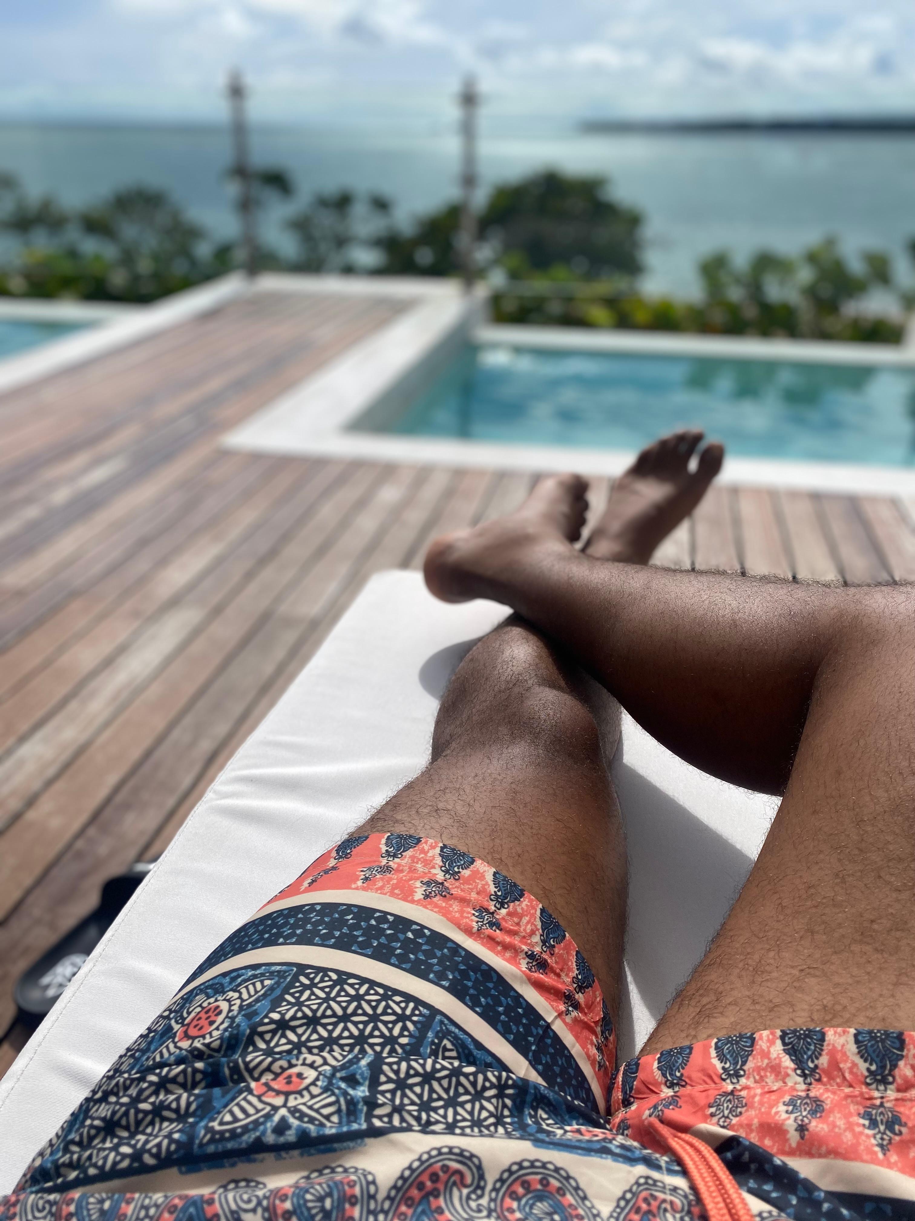 Pool and jacuzzi! Views!