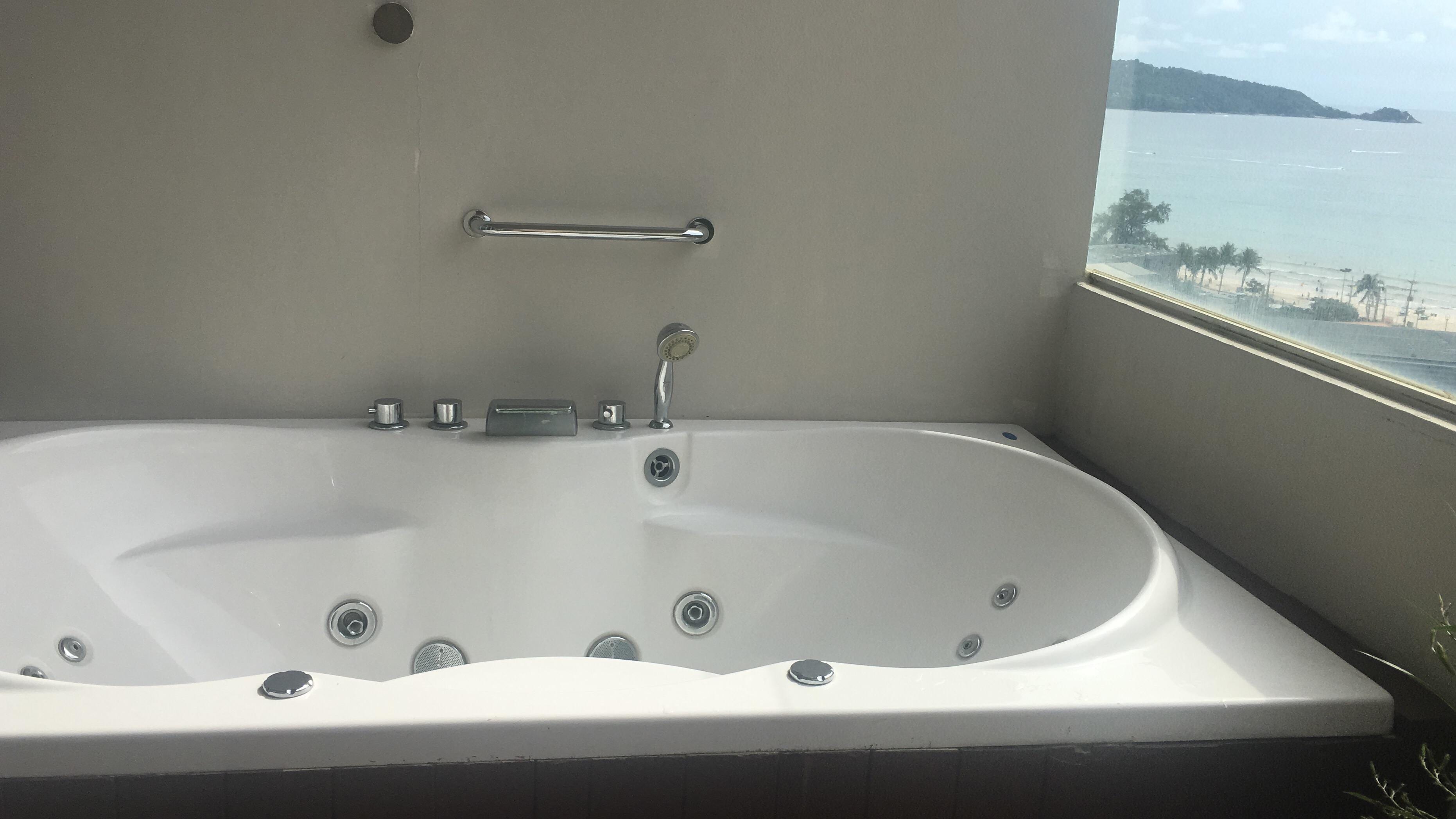 Hotel Thailande Jacuzzi Chambre