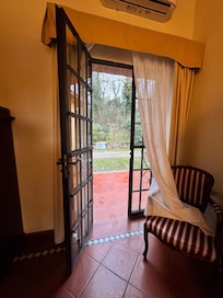 King room back patio door