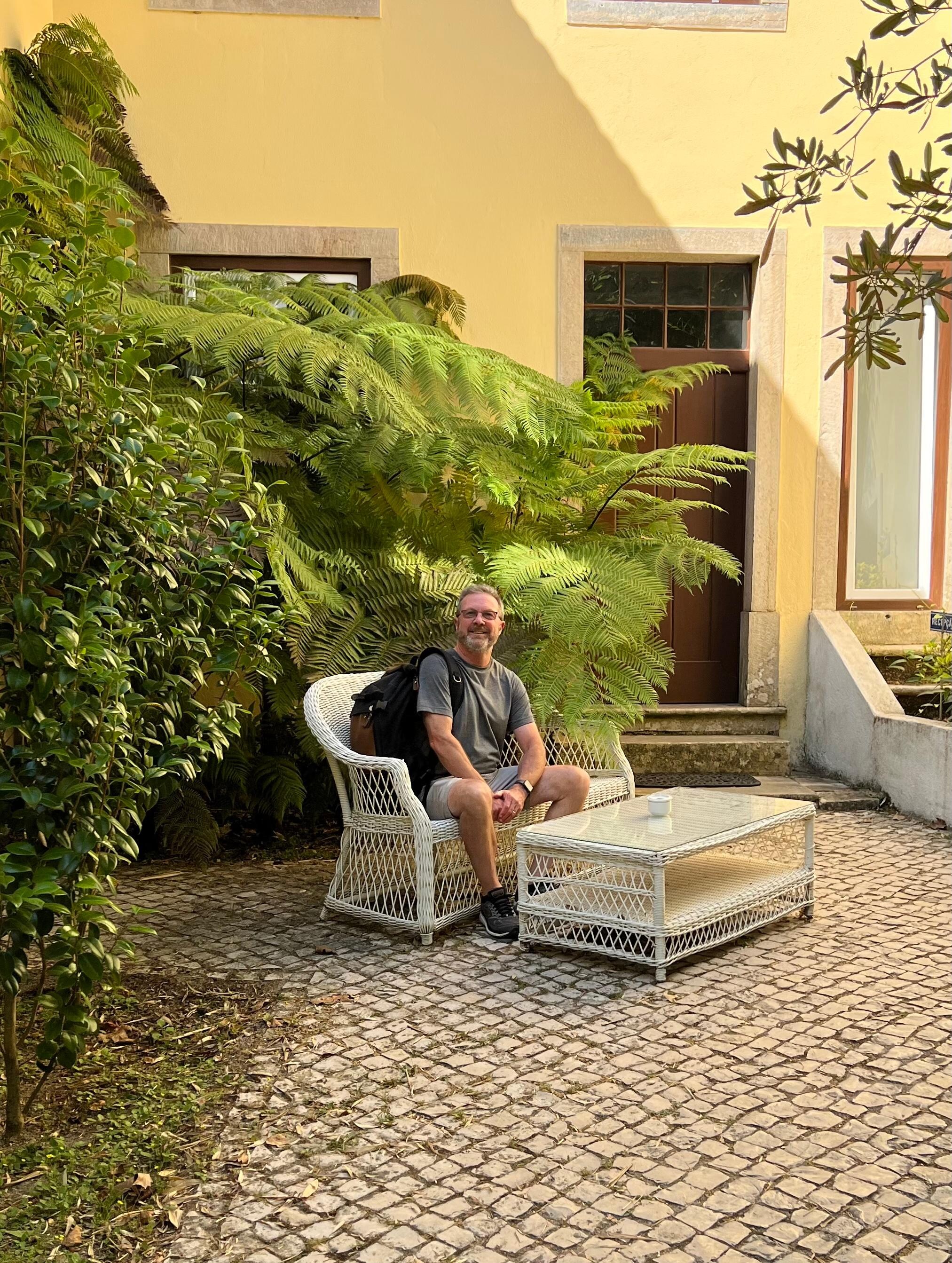 A nice courtyard to sit and relax 