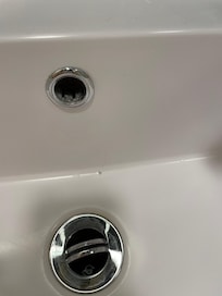 Kaputtes Waschbecken