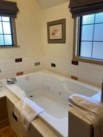 Nice tub