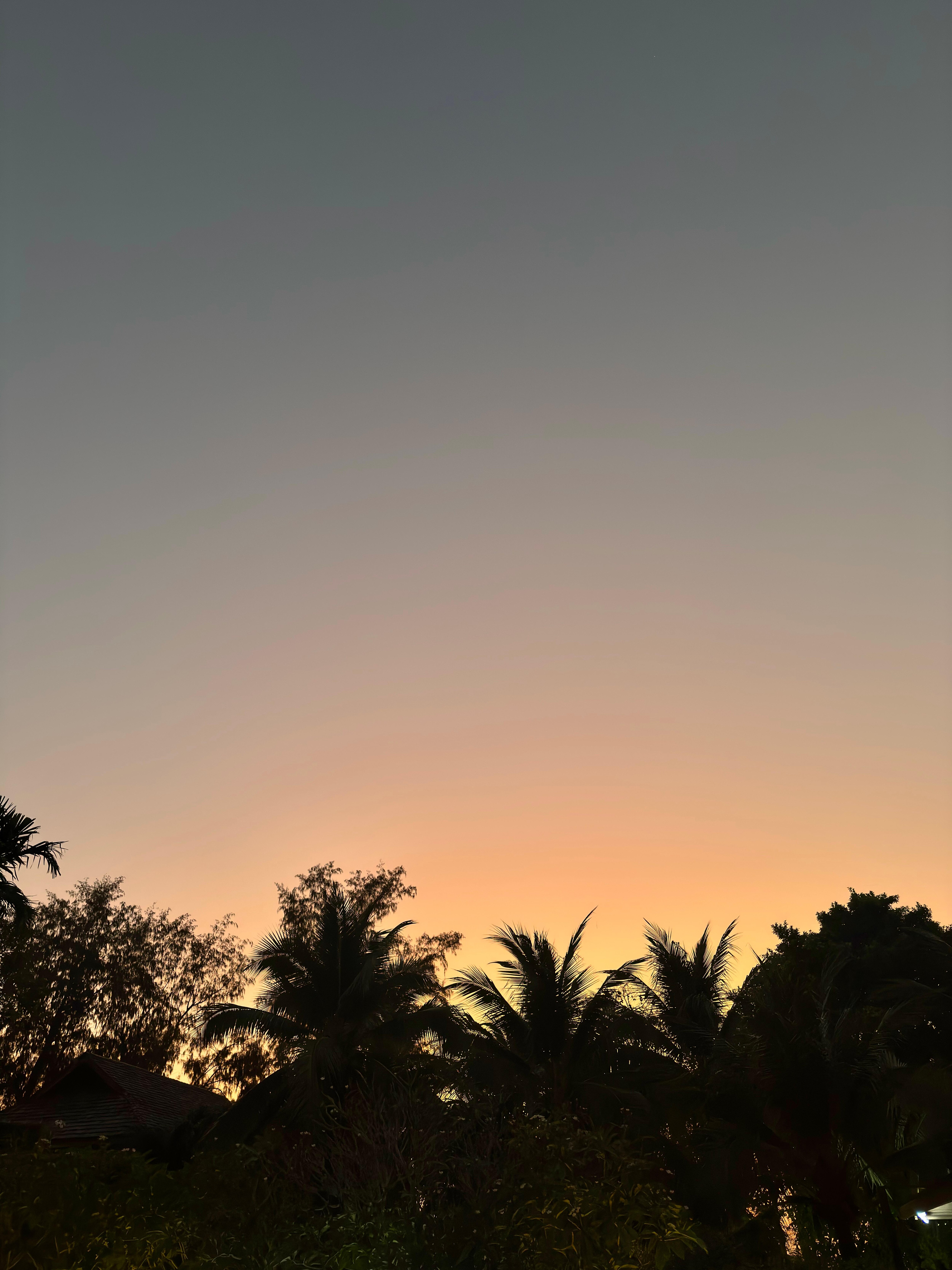 Coucher de soleil depuis la piscine 