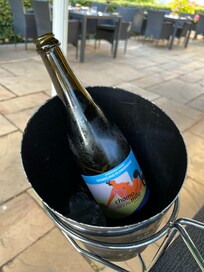 We liked the selection of alcholfree eco flower-wines