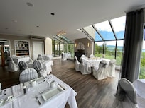 TrĂšs belle salle Ă manger